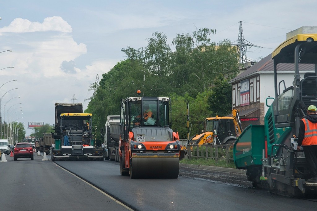 В Краснодаре начался ремонт дороги на улице Атарбекова