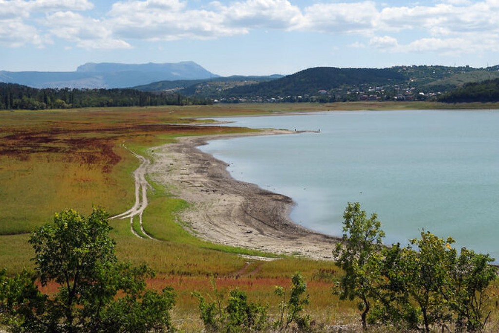 Лесные земли на берегу Краснодарского водохранилища вернули в собственность РФ